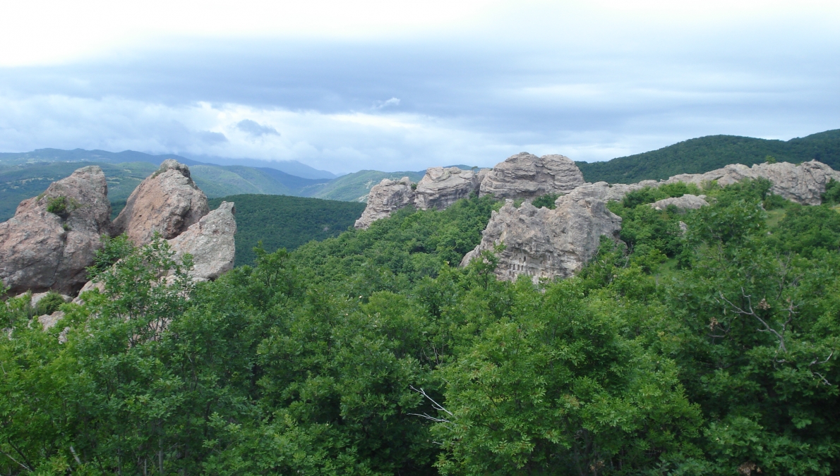 Орлови скали