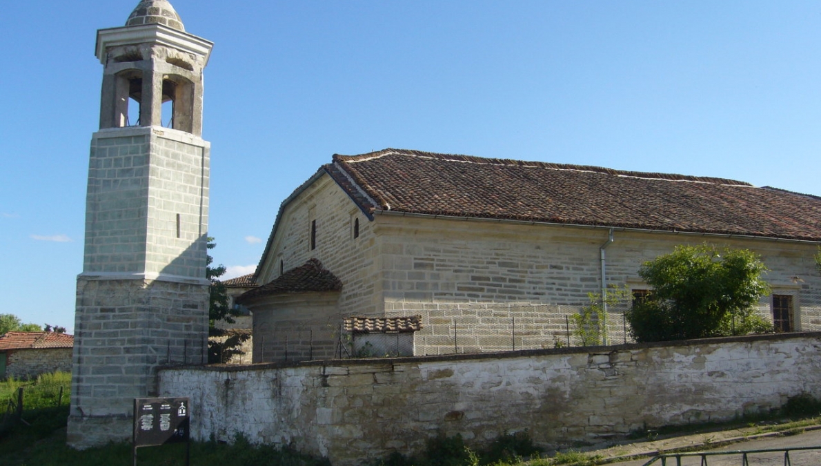 Църква „Св. Анастасий“, с. Белополяне