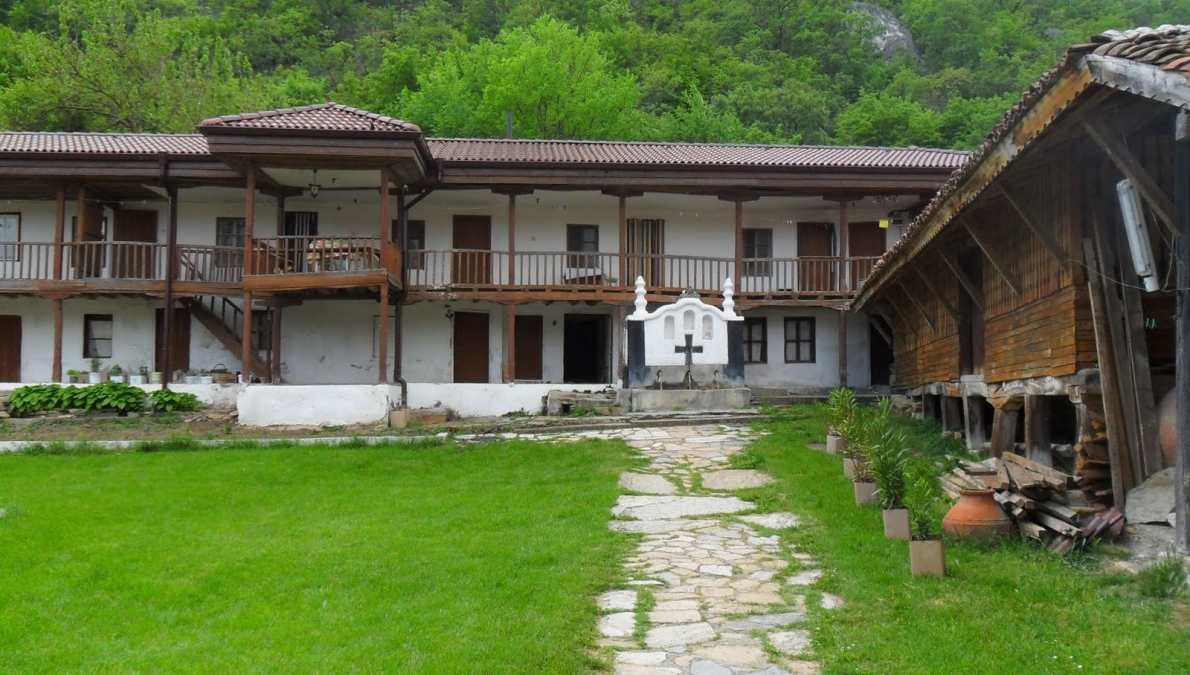 Monastery of the Holy Trinity, Topolovgrad