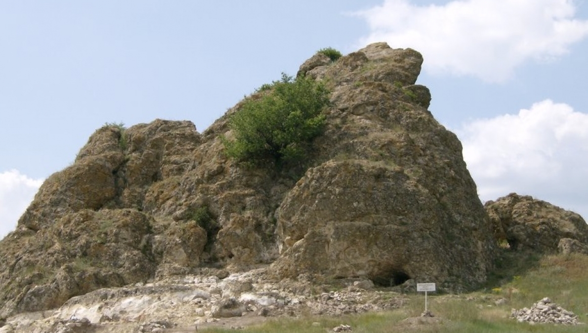 Chernata Skala (The Black Rock)